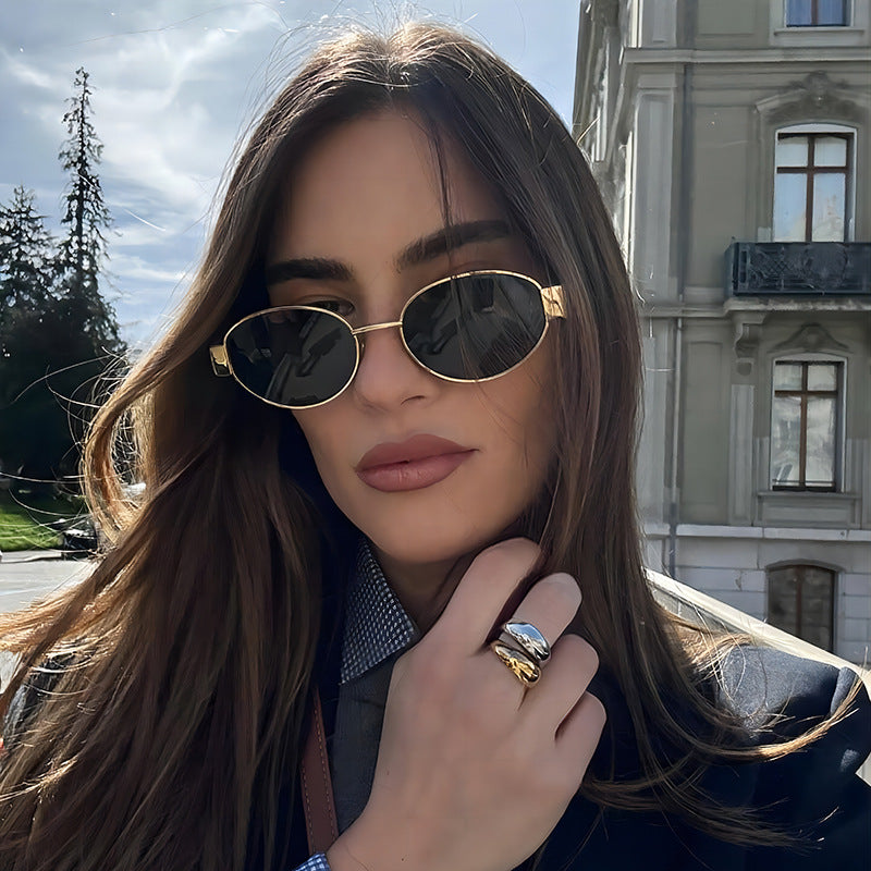 LONDON GLAM